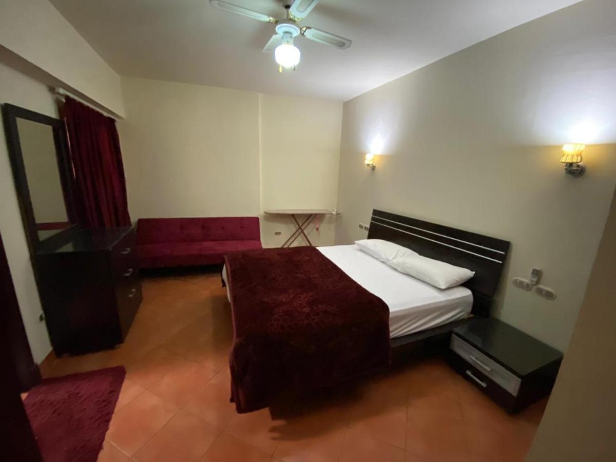 Porto Sokhna Pyramids Apartments With Sea View Families Only Айн Сохна Екстериор снимка