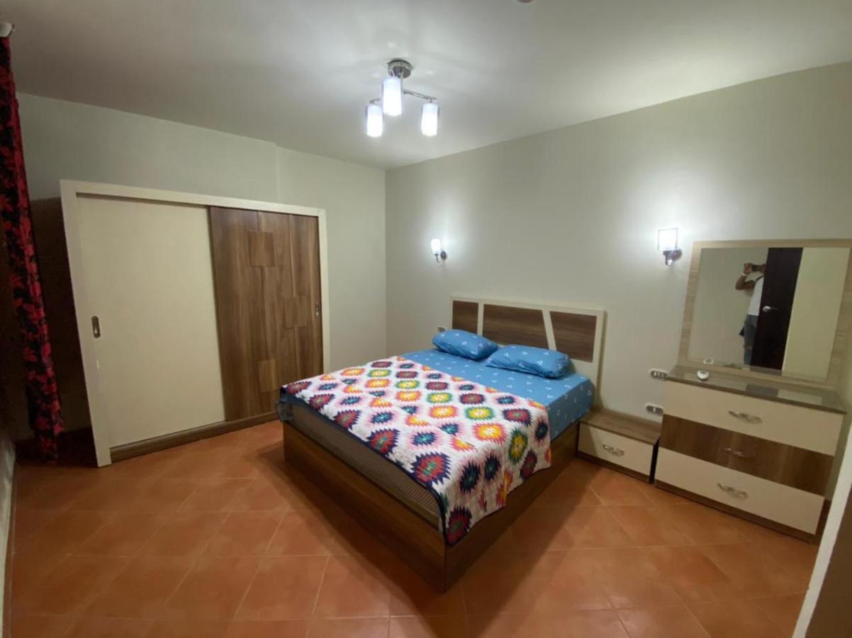 Porto Sokhna Pyramids Apartments With Sea View Families Only Айн Сохна Екстериор снимка